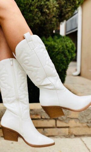 Western boots blancas