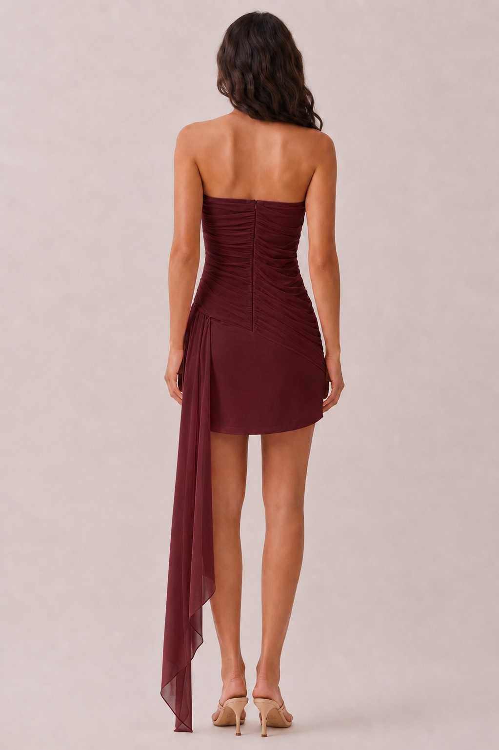 Vestido Mini Tubo Con Drapeado Y Fruncido - Imagen 2