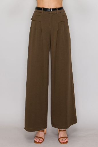 Pantalón ancho con cinturón tejido